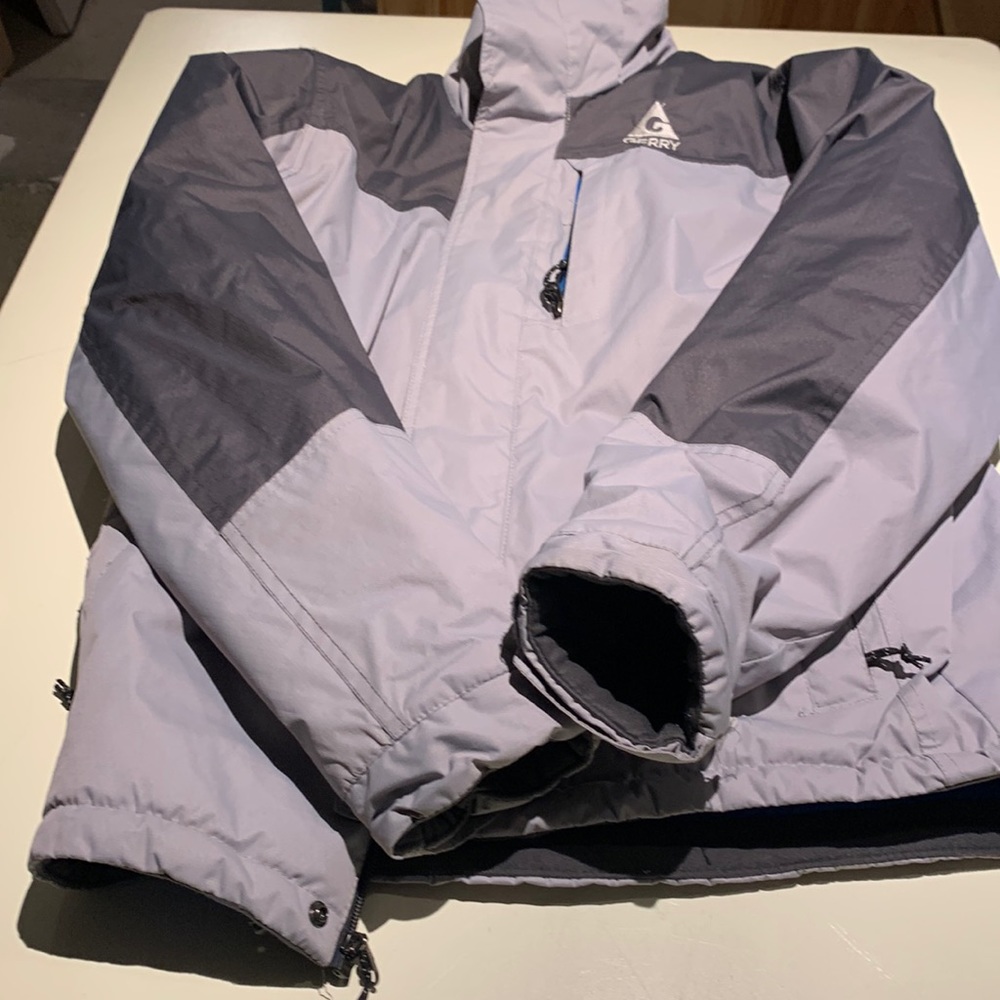 Gerry gray men’s ski jacket size Small